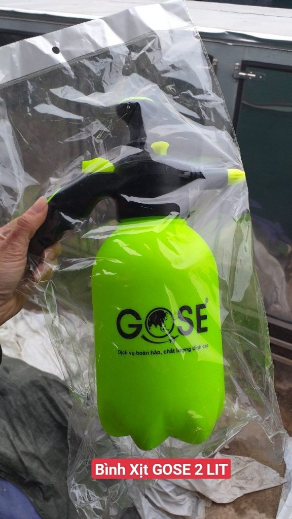 bình tưới cây 2 lít gose 2