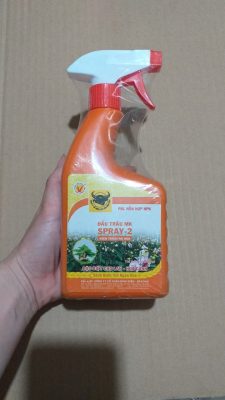 phan-bon-dau-trau-spray-2-kich-thich-ra-hoa-1
