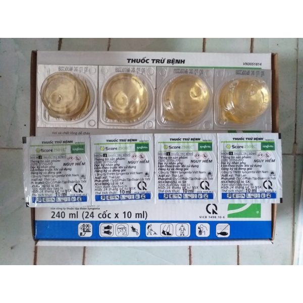 thuoc-tru-benh-score-250ec-coc-10ml-cua-syngenta-tru-benh-phan-trang-hai-cay-canh-dom-nau-hai-hoa-hong thuoc-tru-benh-score-250ec-coc-10ml-cua-syngenta-tru-benh-phan-trang-hai-cay-canh-dom-nau-hai-hoa-hong