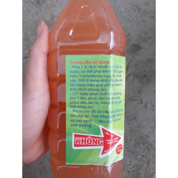 che-pham-dich-chuoi-quoc-tu-chinh-hang-dung-cho-moi-cay-trong-chai-1-lit che-pham-dich-chuoi-quoc-tu-chinh-hang-dung-cho-moi-cay-trong-chai-1-lit