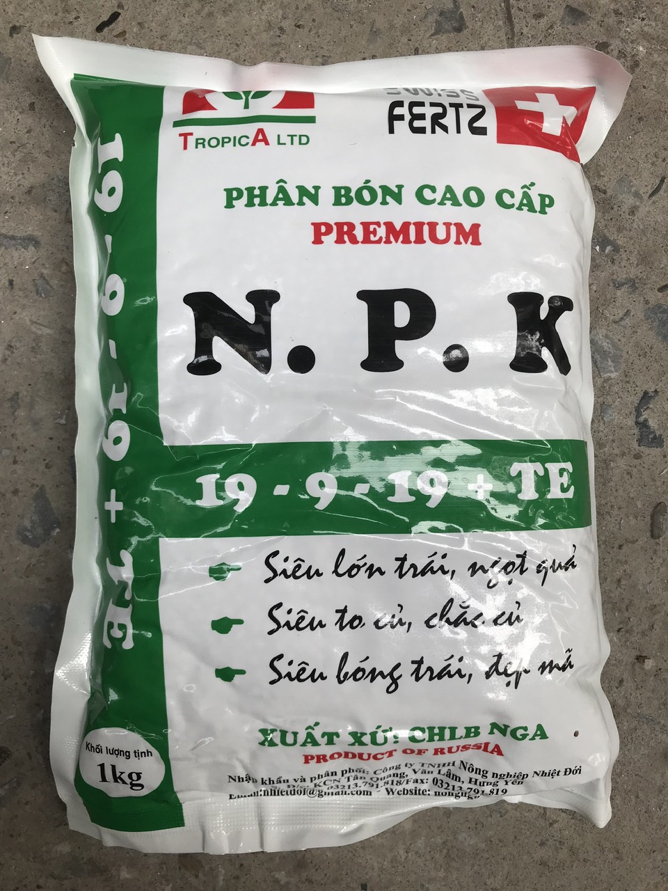Phan-Bon-Nga-Cao-Cap-NPK-19-9-19-+-TE-goi-1kg-6