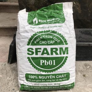 Phan-bon-trun-que-sfarm-dang-gia-trang-dang-bot-1